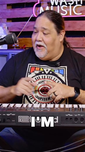 Chuck Levin’s Washington Music on Instagram: "What if we told you, you could use a vocoder with a keyboard with no MIDI? Ed Diaz from Roland shows how the Boss VO-1 Vocoder pedal can apply vocoding effects to any keyboard - no MIDI required! #vocoder #synthesizer #bosspedals #effectspedals #rolandsynth"