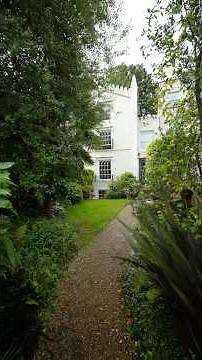 Downshire Hill - A house more charming, than Colin Firth