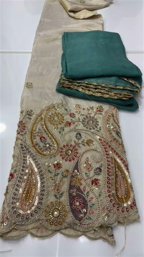 trending beautiful punjabisuit letestdesign #punjabimusic #punjabisong #newsong #viralvideo#fashion