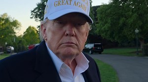 🚨 BREAKING EXCLUSIVE: Seconds after stepping off Marine One, Gary Franchi asks Trump about cleaning up courts post-Dugan arrest. Trump blasts: "Terrible... courts letting world-class criminals stay. We’re not allowing it!" Urges SCOTUS to save USA. | Gary Franchi