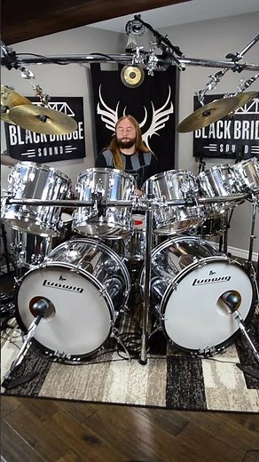 The Crunge is one of the weirder Led Zeppelin Songs. Wish I could've seen Bonham try it on a big kit