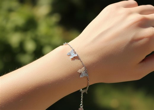 Butterfly Charm Bracelet Silver, Dainty Butterfly Bracelet for Women, Minimalist Adjustable Bracelet, Everyday Jewelry Birthday Gift for Her