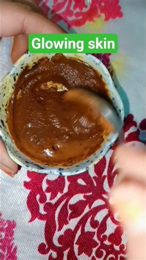 Turmeric face pack for glowing skin || viral haldi face pack #viral #trending