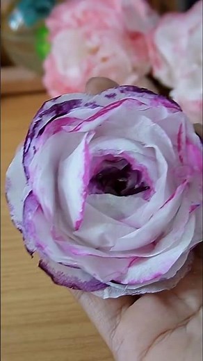 DIY Tissue paper Rose Making In Two Colors pibkand Purple Tose//EasyRose making ideas/