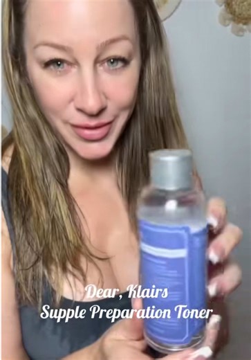 How does this toner work so well?? It hydrates deep into your skin, giving you the most radiant complexion! Packed with Beta Glucan, Lipidure, Hyaluronic Acid, and Centella Asiatica Extract for intense moisture. It’s fragrance free, and calms the skin. @dear, Klairs #over40creator #dearklairs #koreantoner #tiktokshopblackfriday #tiktokshopfinds