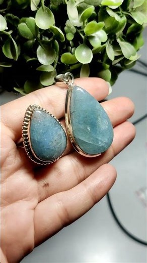 ✨Nature’s beauty turned into wearable art 💎Handcrafted jewelry made with stunning gemstones 💫