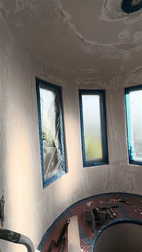 Full Wall & Ceiling Skim Coating in a Round Window Nook | Los Angeles Project