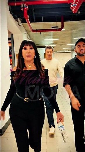 "APRENDAN RIDÍCULOS": MORIA Y UNA MASTERCLASS DE PASARELA Y ELEGANCIA AL CAMINAR CON TREMENDOS TACOS