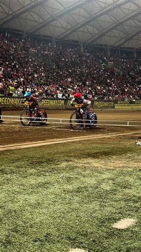 10K views · 2.9K reactions | Race starts with Dan Bewley ‍ #SGP | FIM Speedway Grand Prix | Facebook