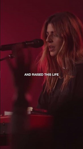 Brooke Ligertwood leading "Jesus Paid It All" | Live at Gateway Conference