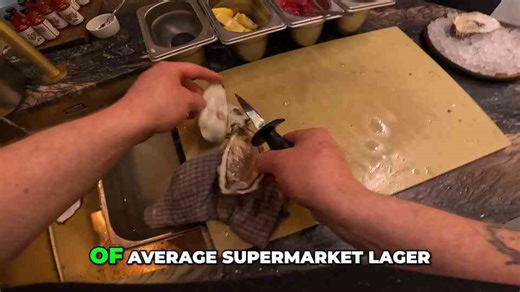 Homemade Hot Sauce Recipe: Easy & Delicious!