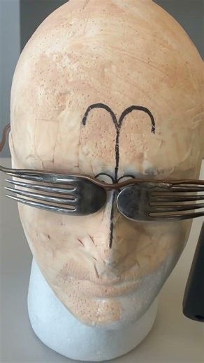 Fork Glasses Calibration Head – Light Study for 3D Capture