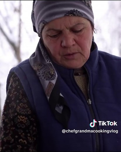 Traditional Azerbaijani Beef Qutab Recipe | Grandma Cooking