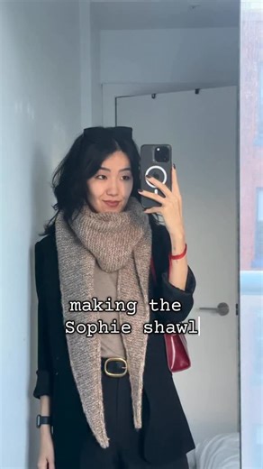 Solly 🍭💌 on Instagram: "i love reusing old yarn and putting it towards a new project ♻️🤍makes me feel like a responsible human #knitting #vlog #diary #petiteknit #sophieshawl"