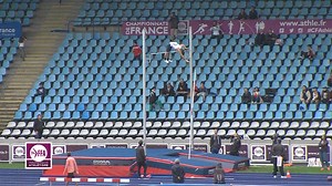 13K views · 537 reactions | Découvrez les images du saut à 5,60 m de Valentin Lavillenie (Clermont Athlétisme Auvergne), vainqueur du concours de la perche du Championnat de France des Clubs Elite, à Villeneuve d'Ascq ! | FFA - Fédération Française d'Athlétisme | Facebook