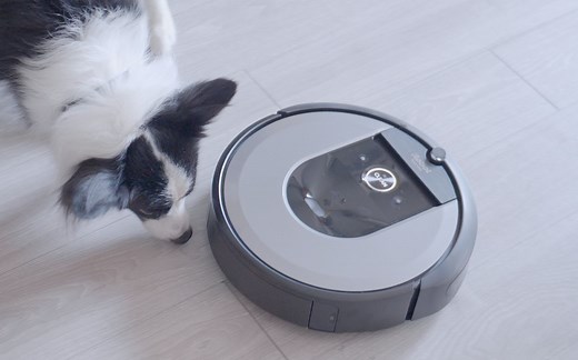 iRobot Roomba i7+ 扫地机器人是如何提高养宠一族的生活品质？