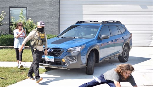 Protesters clash with agents at Broadview ICE facility as official denies its closure