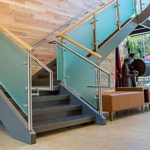 [Hot Item] Tinted Glass Inox Baluster Glass Railing System