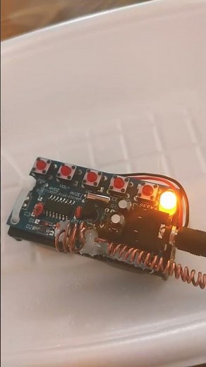 自作ラジオを作った息子 どうぞお聴きください。