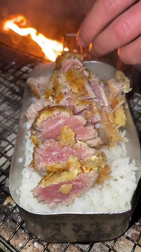 炭火焼きマグロレアかつ丼のレシピ