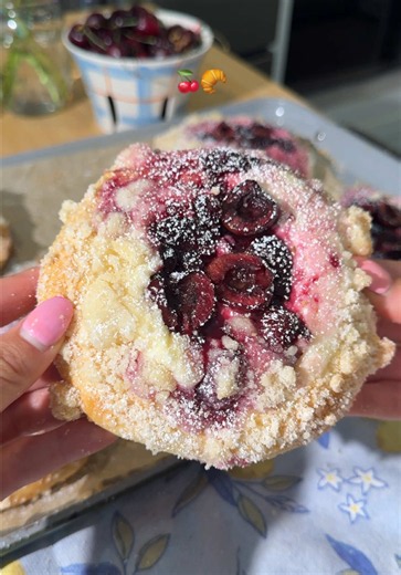 Cherry Crumble Buns with Almond Cheesecake Filling