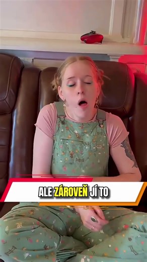 Objevil nejhorší noční můru své přítelkyně pomocí hračky 😱