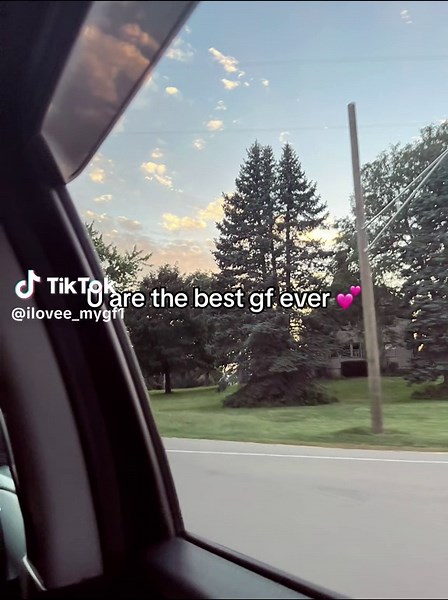 Creative Ways to Appreciate Your Girlfriend