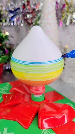 It's time🎄🌈🎄 #diy #christmascountdown #Christmasdiy #rainbow #crafts #Christmastree #satisfying #asmr #colorit #happyholidays #Christmastree #fypシ