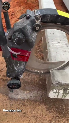 Circular Saw Cutting Concrete Curb 🔧 #construction #concrete #tools