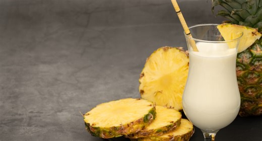 Conozca cómo preparar una piña colada: el coctel que lo puede refrescar en vacaciones