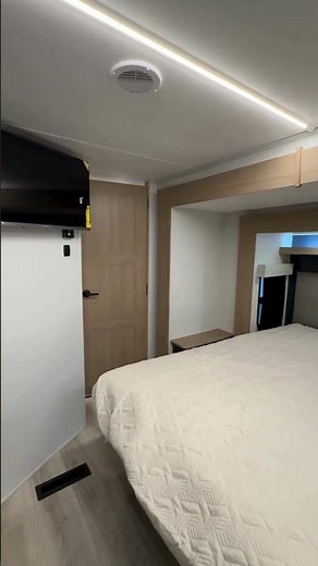 $79,900 Used 2025 Heartland Cyclone 4118 Toy Hauler | HUGE 17’9” Garage | Certified Used