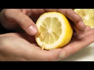 How To Squeeze a Lemon Without a Juicer (in 5 Simple Steps)