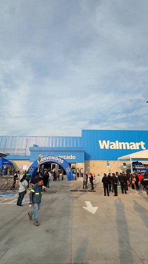 Walmart queda inaugurado oficialmente en Sahuayo! | Conecta−DOS