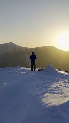 [Drone Footage] Mount Yakedake | The Midwinter Northern Alps, Silent Snow Cave and New Moon Night...