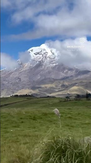 Hiking Chimborazo: Laguna Concha at Extreme Altitude (16,800 ft)