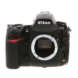 Nikon D700 DSLR Camera Body {12.1MP}