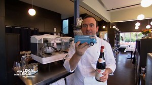 Im kulinarischen Wettkampf in Karlsruhe besucht diese Woche nicht Mike Süsser, sondern Christian Lohse fünf Gastronomen. Den Anfang macht er bei Marcello in dessen italienischen Restaurant Erasmus - Restaurant und Laden. „Mein Lokal, Dein Lokal", Montag - Freitag 17:55 Uhr bei #kabeleins | Mein Lokal, Dein Lokal