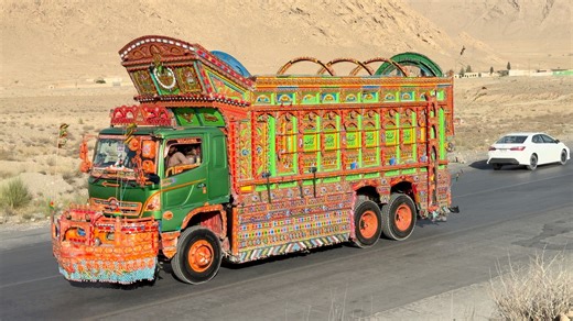 3.7K views · 178 reactions | Iconic Bus & Truck Routes #truckroutes #busroutes #patriotism #canadianbusiness | Truck Page | Facebook