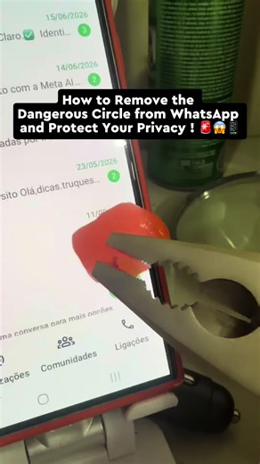 We talk about a hidden circle symbol on WhatsApp that can compromise your privacy by accessing messages, photos, audio, location, and other data. We show you how to reset and remove it by visiting Infotech Tutoriais, starting a deactivation scan, and blocking hidden functions to secure your account. #WhatsAppPrivacy #DataSecurity #InfotechTutoriais #PhoneSafety #PrivacyProtection