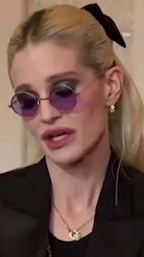 16K views · 157 reactions | Kelly Osbourne breaks down in first TV interview since Ozzy’s death | The US Sun - News | Facebook