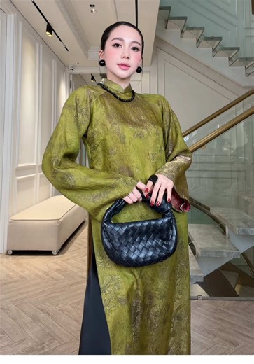 Áo Dài: Diện Mạo Mới Trong Thời Trang Xu Hướng
