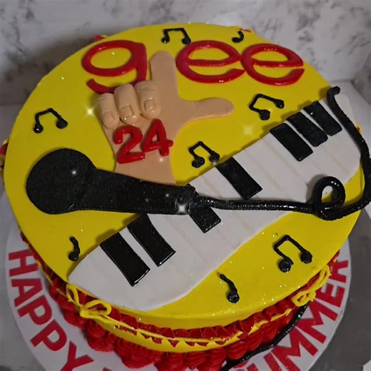 #glee #gleecast #foryooooooouuuu #parati #cakedecorating | cake decorating
