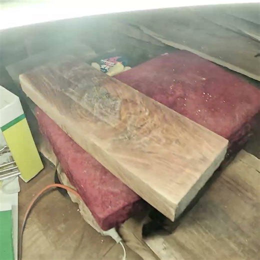 Timber fit for Ravers! Get that glow hard UV light big Rave experince woodworking