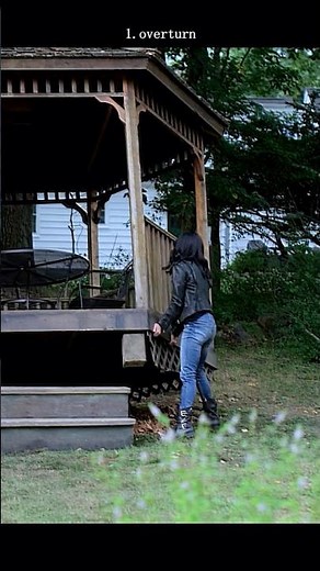 #movie Jessica Jones Lifts a Gazebo to Find a Body | Season 3 Episode 7