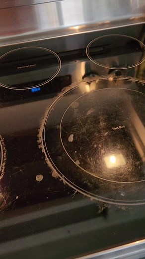 Effective Ways to Clean a Glass Top Electric Stove