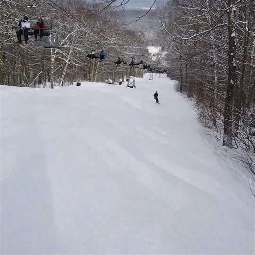 Lucifer's Leap is now open, and we have $25 Lift Tickets today sponsored by L.L. Bean! A dusting of snow fell over the mountain last night and the conditions are butter right now! We are skiing and riding on an 18-28 inch snow base with a machine-groomed packed powder surface. We have 8 lifts/carpets open servicing 18 trails, plus tubing has extended hours this weekend. Start your weekend early and hit the slopes! #MLKWeekend #ski #berkshires #BeanOutsider #llbean | Ski Butternut