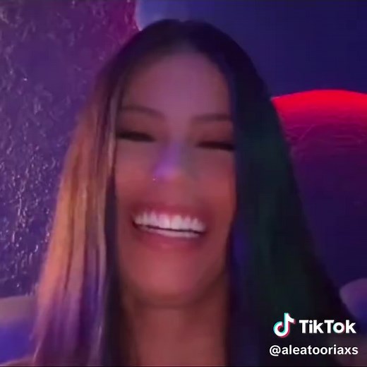 Larissa Albuquerque: A Holiday in Recife