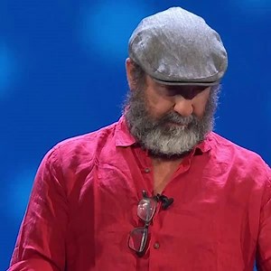 1.8M views · 21K reactions | Eric Cantona delivers the mother of all speeches. Just look at Cristiano Ronaldo's face  | ESPN FC | Facebook