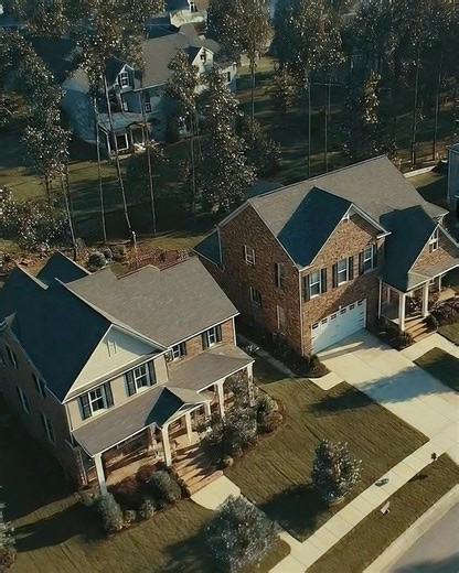 7.7K views · 110 reactions | Need extra cash? Unlock the potential of your home’s equity! Use our easy, free calculator to see how much cash you could access without changing your current mortgage rate. | AmeriSave | Facebook