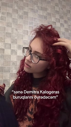 her hair is majestic #demitrakalogeras #curlyhair #curlyroutine #gulsumunmaceralari